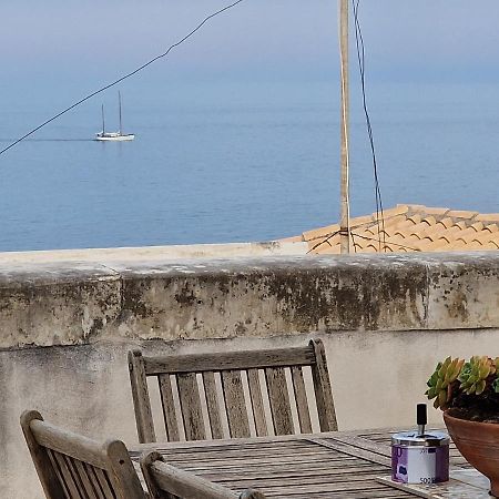סירקוזה Sea-View Terrace & Bikes Moon Ortigia Holiday Home מראה חיצוני תמונה